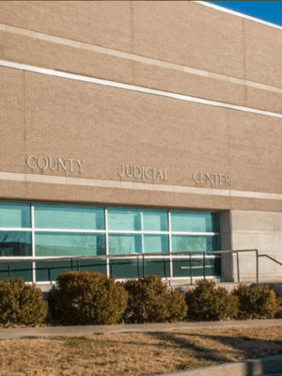 The Montgomery County attorney settled a lawsuit with the ACLU by agreeing to create new policies to inform defendants of their right under Kansas law to seek diversion agreements. (Kansas Reflector screen capture of Montgomery County Judicial Center)