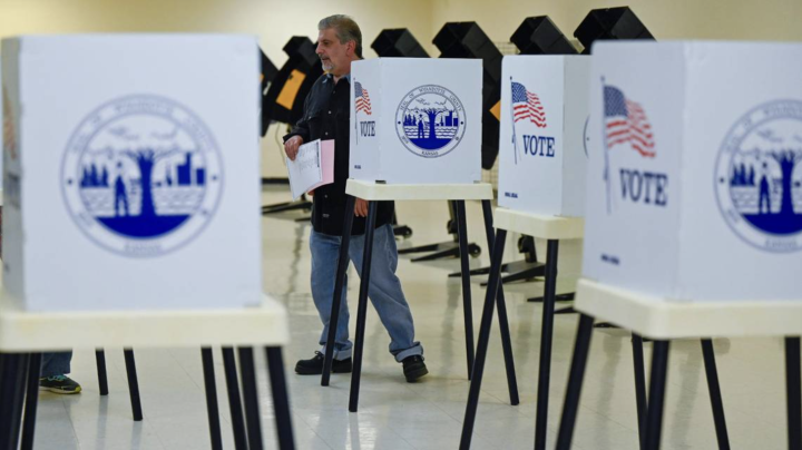 Robert Billaci of Kansas City, Kansas, voted in the general election on Tuesday, Nov. 7, 2023, at the Bethany Community Center in Kansas City, Kansas. TAMMY LJUNGBLAD tljungblad@kcstar.com Read more at: https://www.kansascity.com/news/politics-government