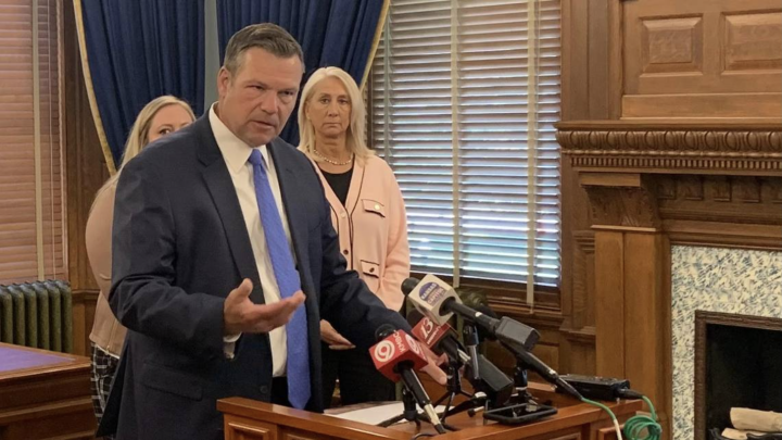 Kansas Attorney General Kris Kobach holds a news conference to discuss his opinion on the implementation of SB 180. JONATHAN SHORMAN jshorman@kcstar.com