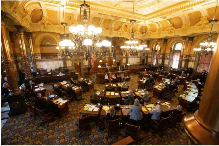 The Kansas Senate preparing to vote on the gerrymandered Ad Astra map