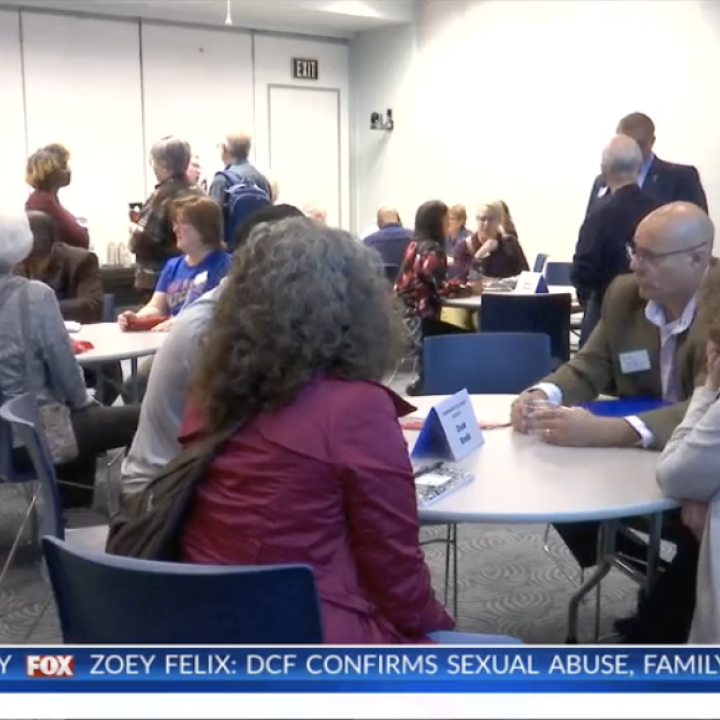 Voters discuss issues with Topeka City Council Candidates
