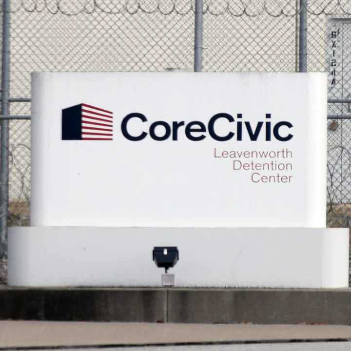 CoreCivic Leavenworth Deterntion Center